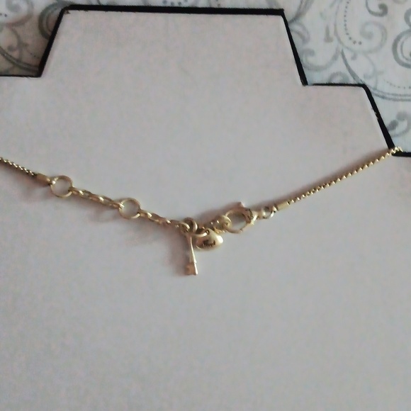 Fossil Gold Toned Chained Triple Teardrop Necklace - Picture 2 of 7
